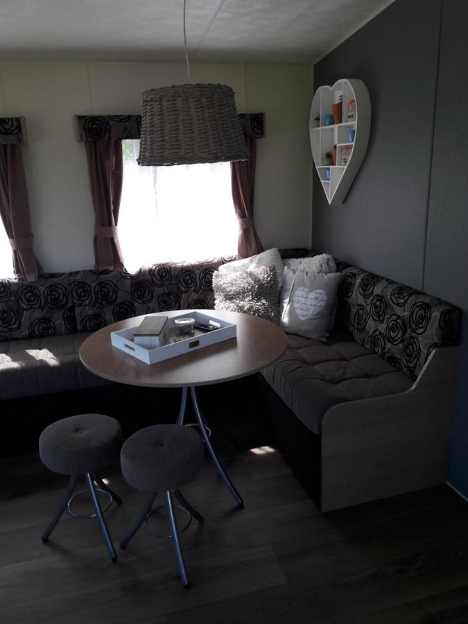 Chalet van Minicamping De Braamhof Koudekerke Buitenkant foto