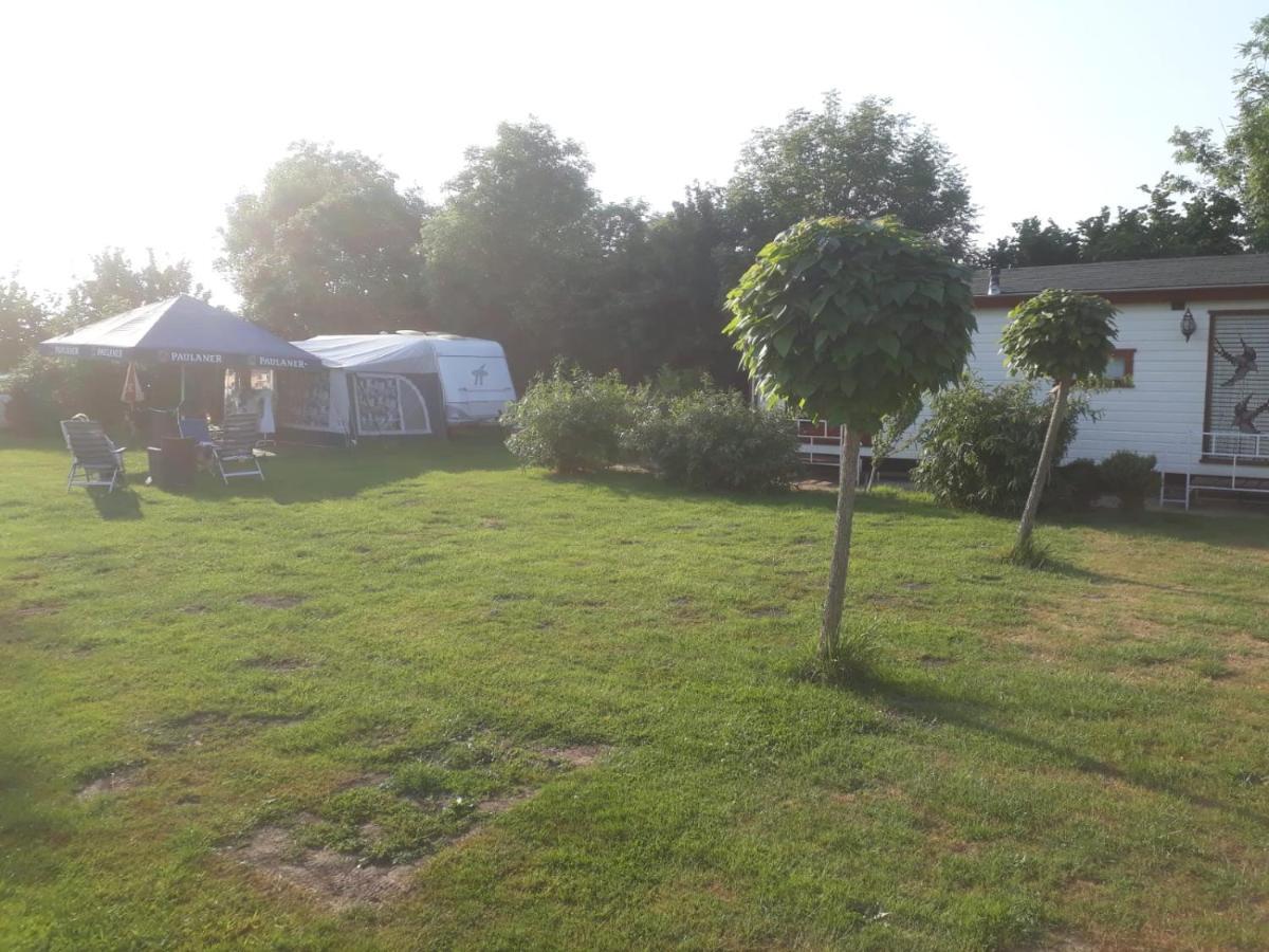 Chalet van Minicamping De Braamhof Koudekerke Buitenkant foto